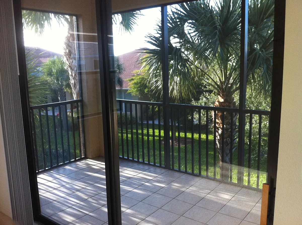 Building Photo - 7231 Hamilton Rd