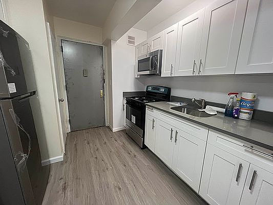 2nd image of 83-60 118th St APT 5E