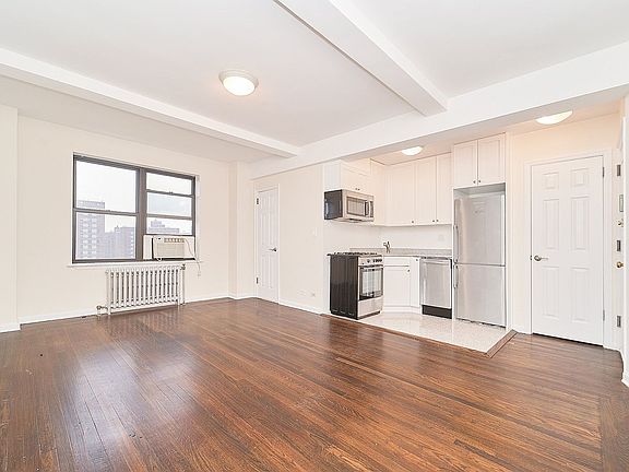 2nd image of 850 Amsterdam Ave APT 13B
