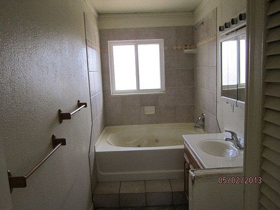 5th image of 78 Brothers Ln