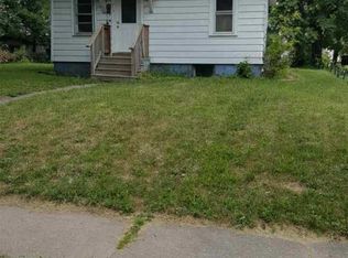 913 8th Ave, Rock Island, IL