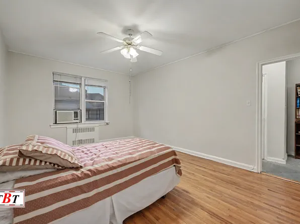 915 East 17th Street image 25 of 29