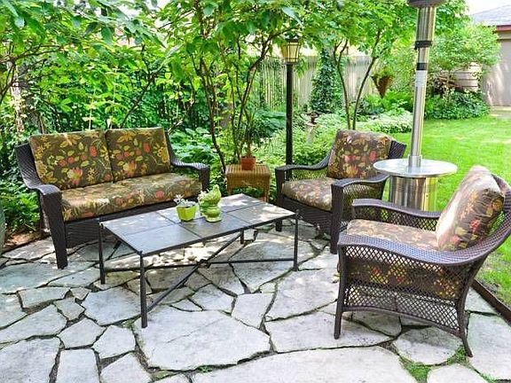 Limestone Patio