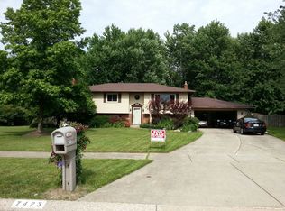 7423 Belvedere Dr, Mentor, OH 44060