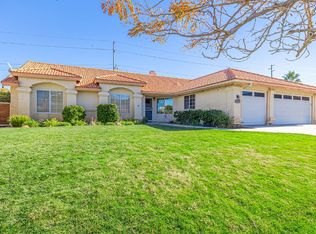 42056 Jenny Ln, Lancaster, CA 93536