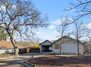 745 W Pebble Beach Dr, Ashland, OR