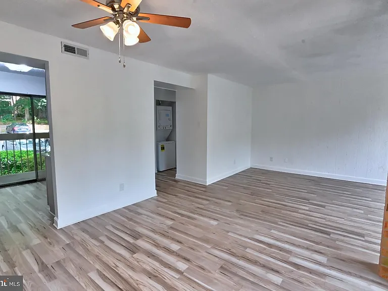 1580 Moorings Dr #11B — Photo 22