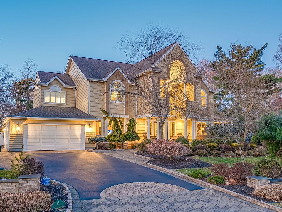 15 Percy Williams Dr, East Islip, NY 11730 Zillow