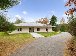 3 Scr Ln, Victor, NY 14564