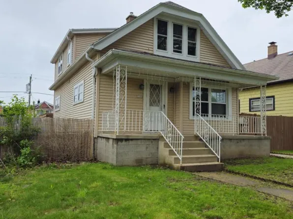 3248 South 9th PLACE #3248 A, Milwaukee, WI 53215