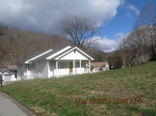 844 Rocky Rd, Pikeville, KY 41501
