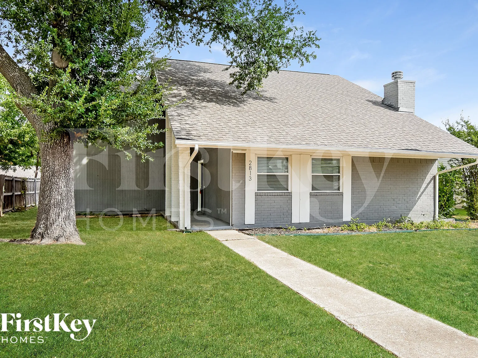 3 bed, 2.5 bath, 2196 sqft, $2,680 — Photo 2
