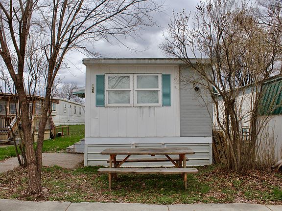 2nd image of 138 S Travois