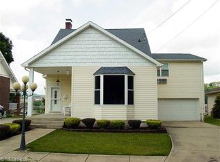 131 Columbia Ave, Chester, WV 26034