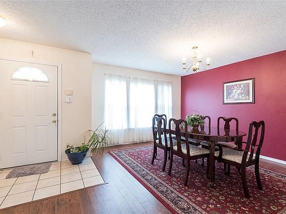 4th image of 214 Tabor Dr