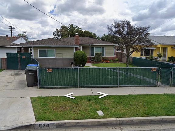 2nd image of 12212 Volunteer Ave