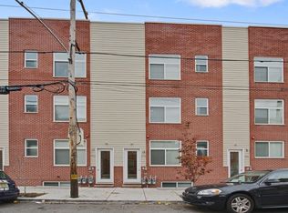910 N. 19th Street, Philadelphia, PA 19130