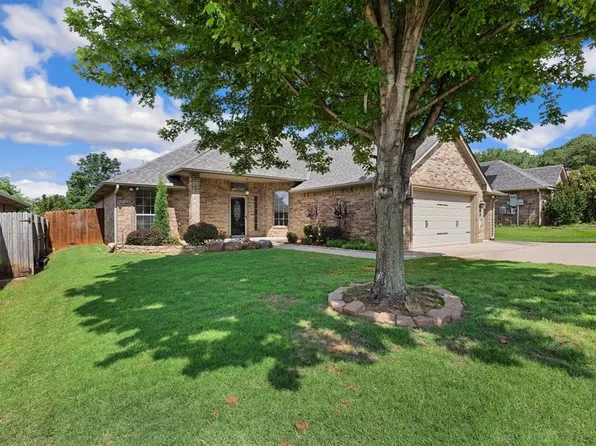 731 Napol Ave, Edmond, OK 73034