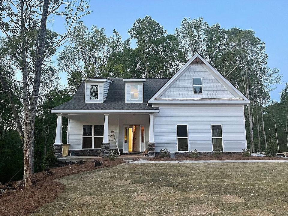1st image of 554 Rapids Dr