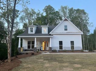 554 Rapids Dr, Bogart, GA 30622
