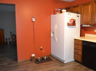 13 Cardinal Dr, Hanover, PA 17331