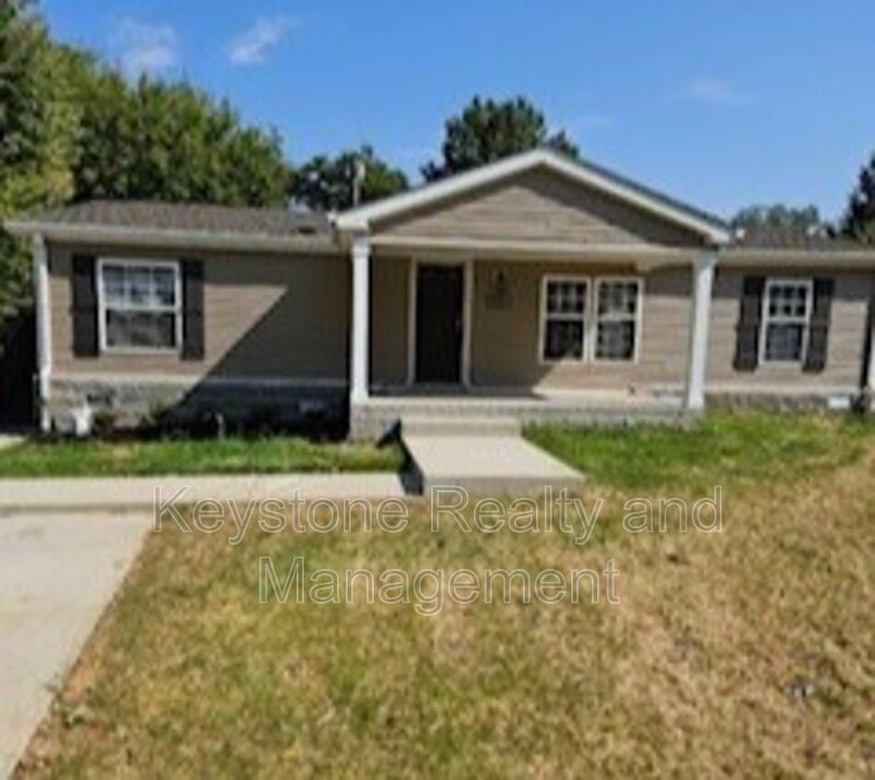 1st image of 230 Alabama Ave