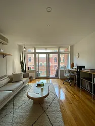 Rented by Nolita Group