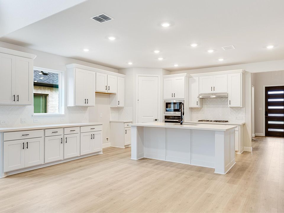 1st image of 1709 Nightshade Ln