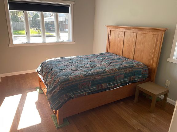 4th image of 108 Essex St