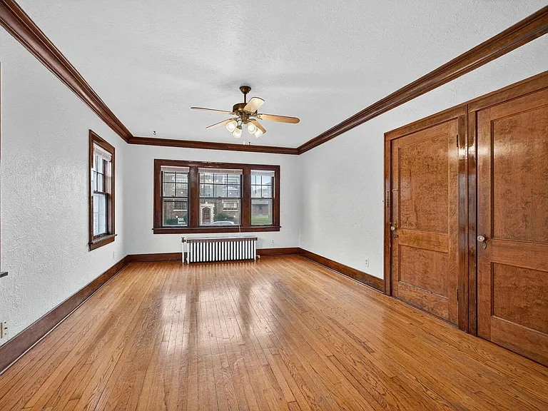318 W Columbia Ave #0 — Photo 9