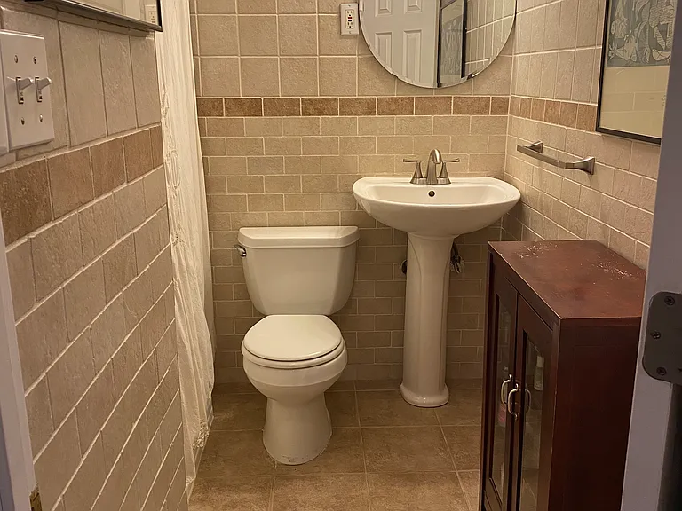 1801 Clydesdale Pl NW #722 — Photo 9