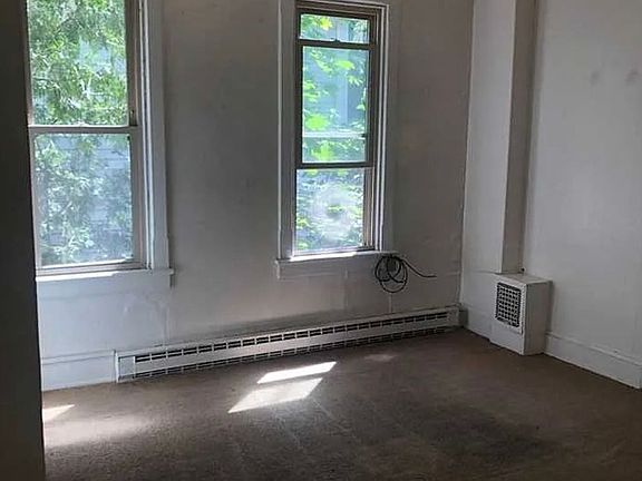 3rd image of 311 E Bishop St #313