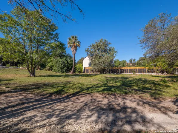 529 Geneseo LOT 2, Terrell Hills, TX 78209