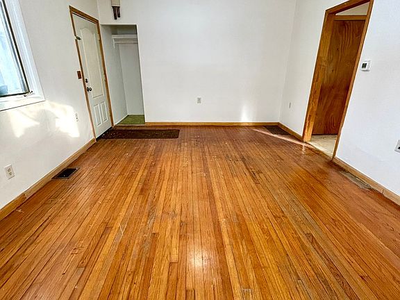 5th image of 521 Pacific Ave Unit 1