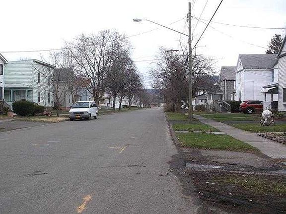 street toward east