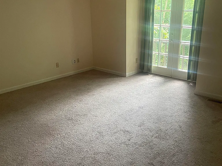3016 Live Oak Ln SW — Photo 10