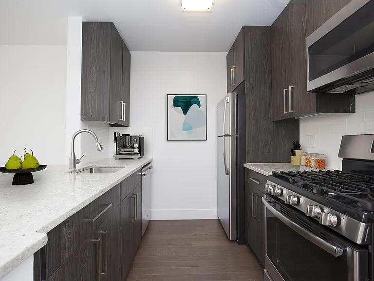 70 Battery Pl #310 — Photo 1
