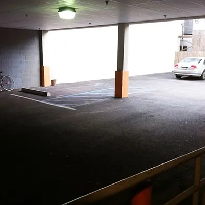 Rented by Nooklyn NYC LLC | media 76