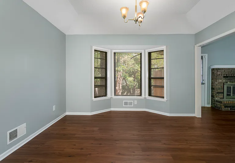 3513 NE Stanton St — Photo 17