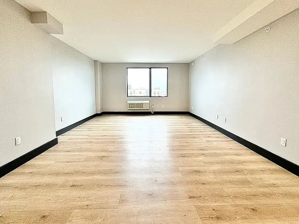 1st image of 88 Linden Blvd #7V