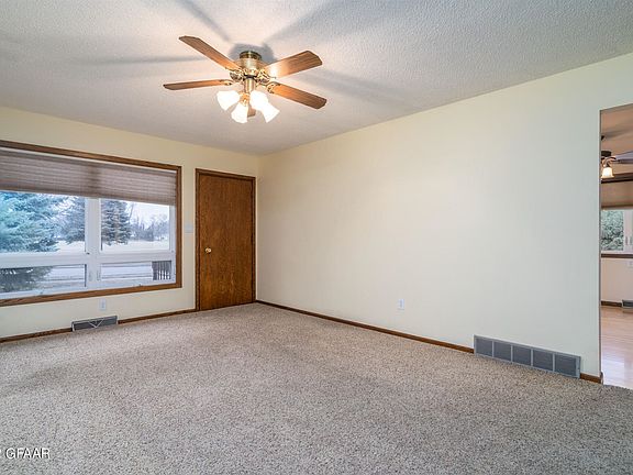 4th image of 2206 Westward Dr
