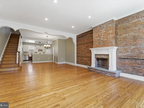 1027 Morris St, Philadelphia, PA 19148