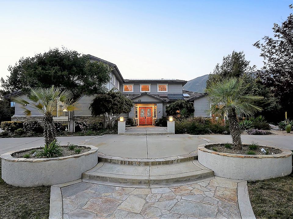 1st image of 1015 Fuller Dr