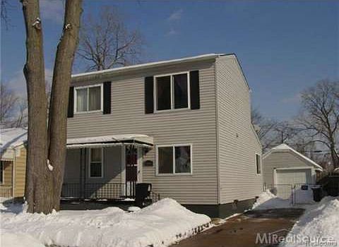 1st image of 27082 Dartmouth St