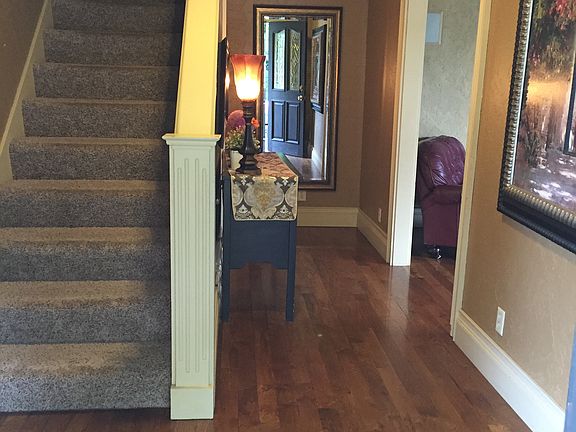 Entry way