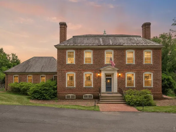 4405 Williams Rd, Lynchburg, VA 24503