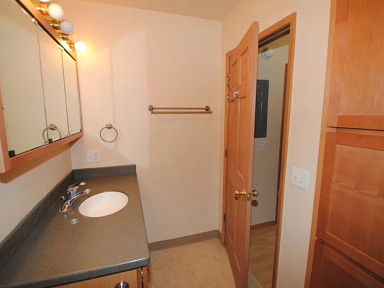 95 Glacier Ave #7 — Photo 5
