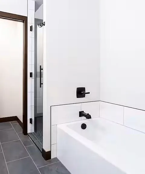 Unit Photo