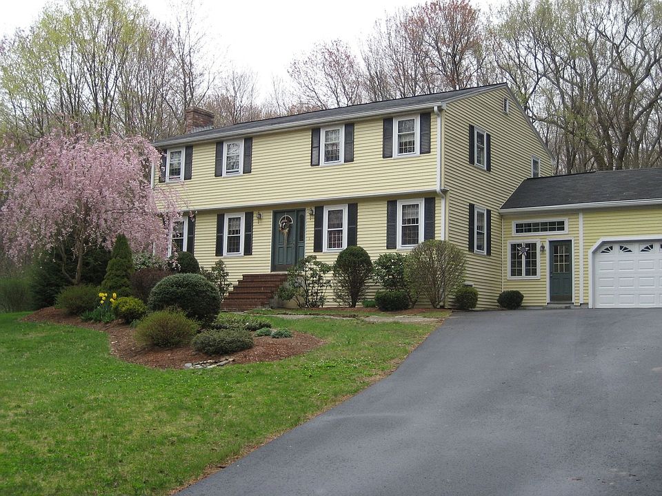 2nd image of 63 Lancaster Rd