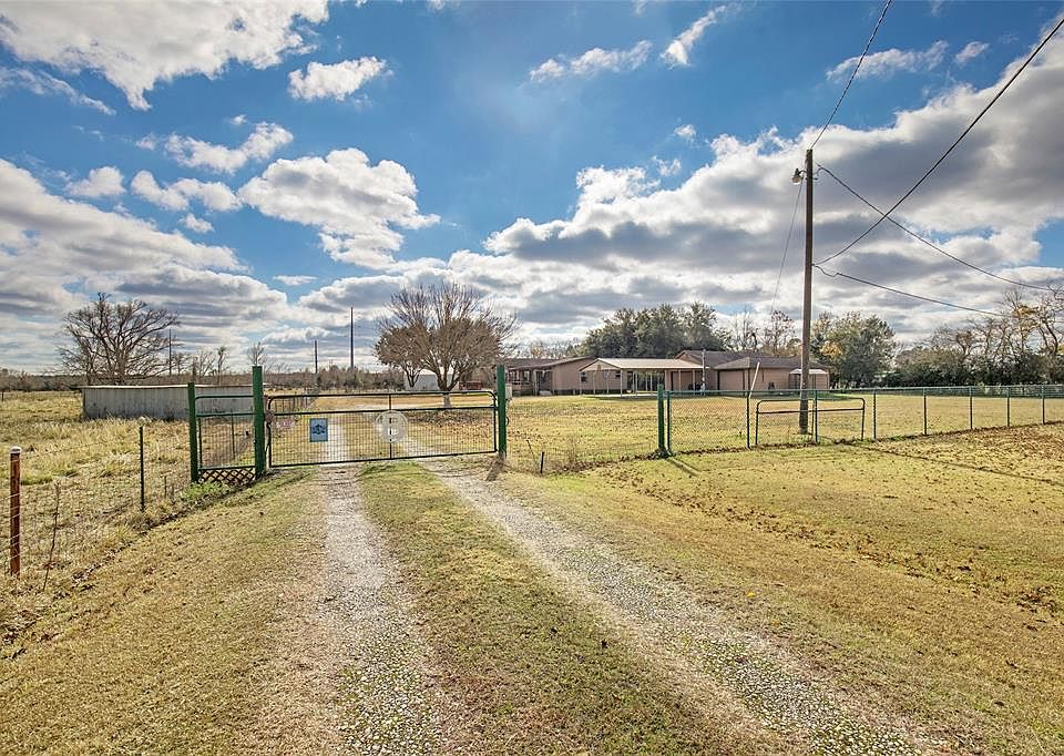 1st image of 1371 County Road 605